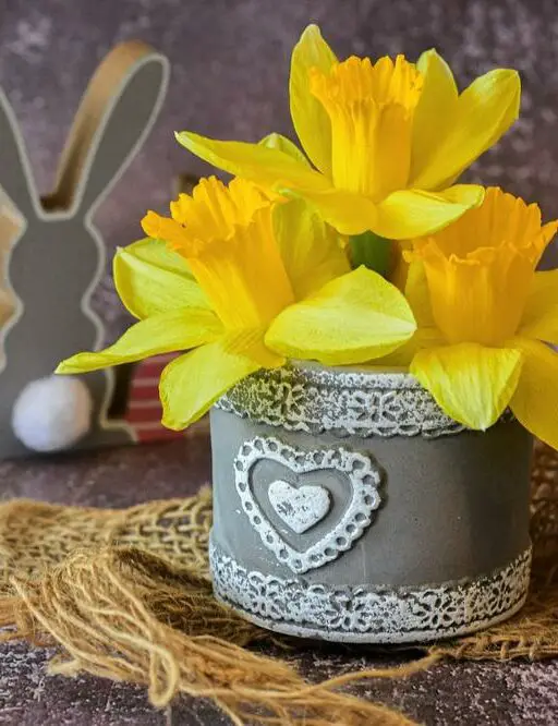 Jak stworzyć piękny stroik na Wielkanoc: praktyczne porady i inspiracje