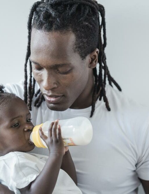 Odpowiednie mleko dla niemowlaka: jak je przygotować?