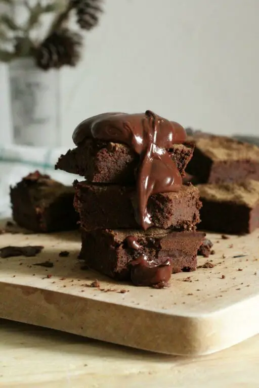 Jak zrobić domową czekoladę: prosty przepis na mielone słodycze