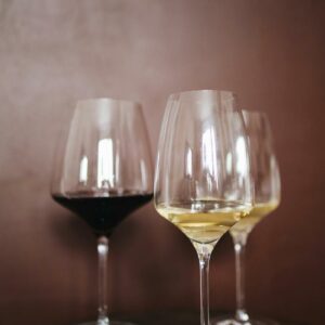Które Wybierasz: Białe Wino czy Czerwone? Porównanie i Przewodnik Wyboru
