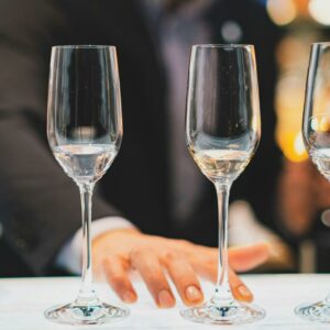 Mierzenie Procentu Alkoholu w Winie: Jak Efektywnie Korzystać z Alkoholomierza
