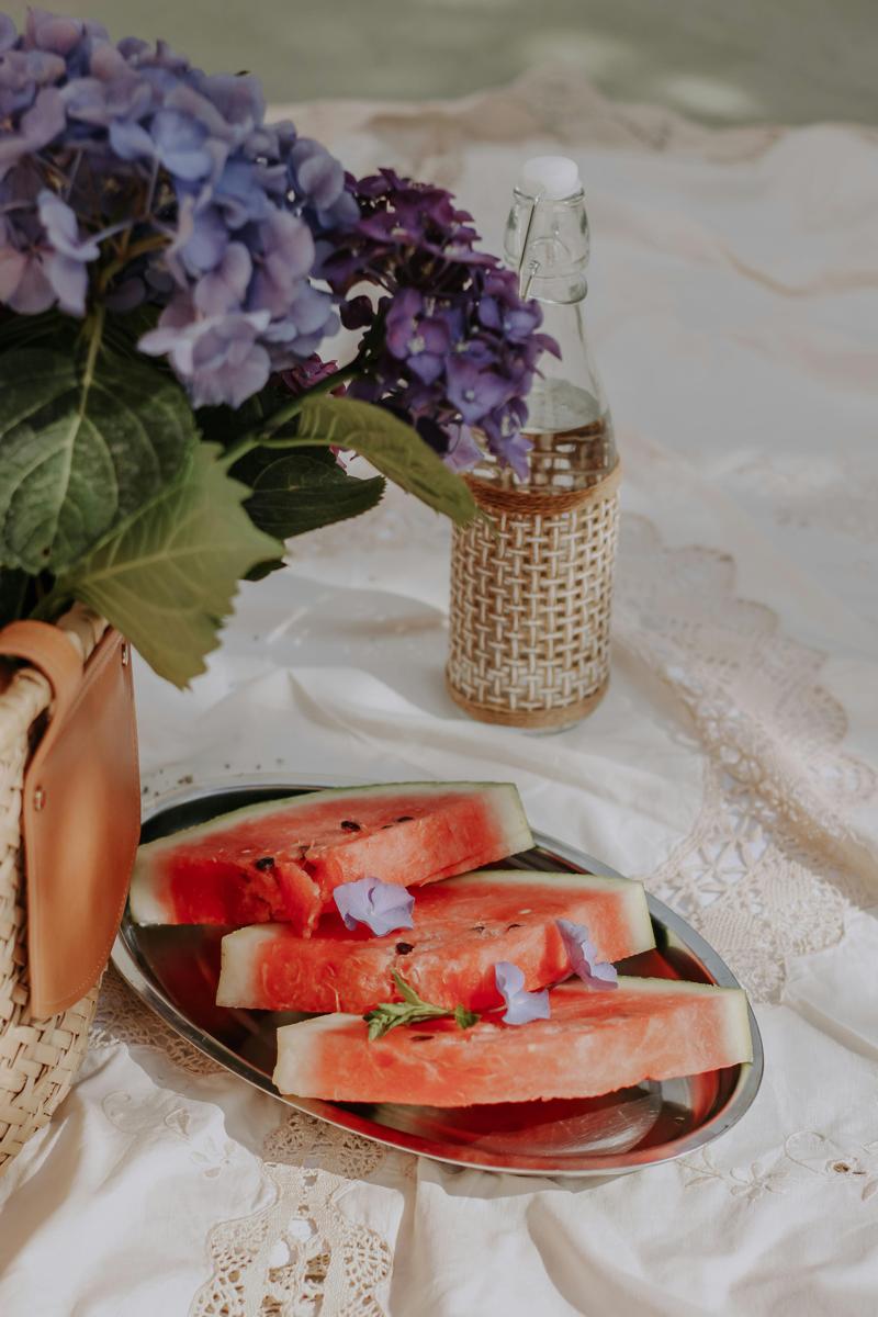 watermelon slicing