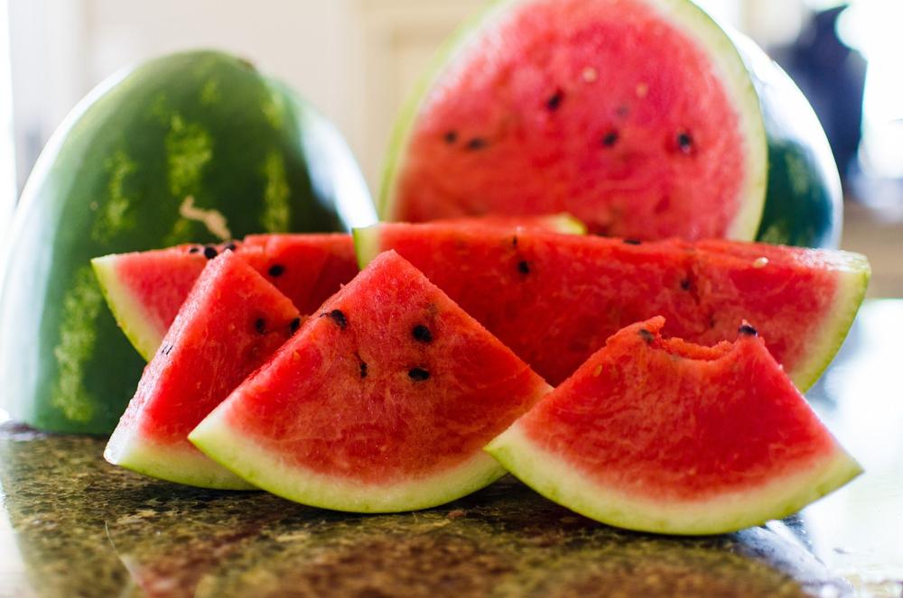 watermelon slicing